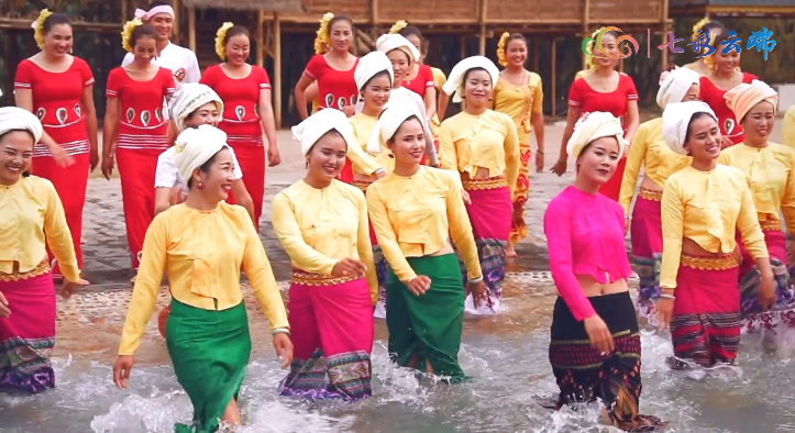 ဂန်းမာလူမျိုးတို့ရဲ့ လှပသော အကအလှများဖြင့် တင်ဆက်ထားသော သင်္ကြန်သီချင်း (၂)